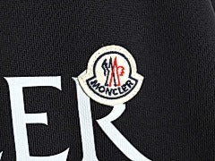 Moncler classic style down jacket
