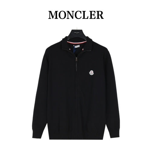 Moncler classic style down jacket
