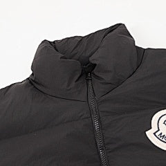 Moncler classic style down jacket