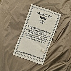 Moncler